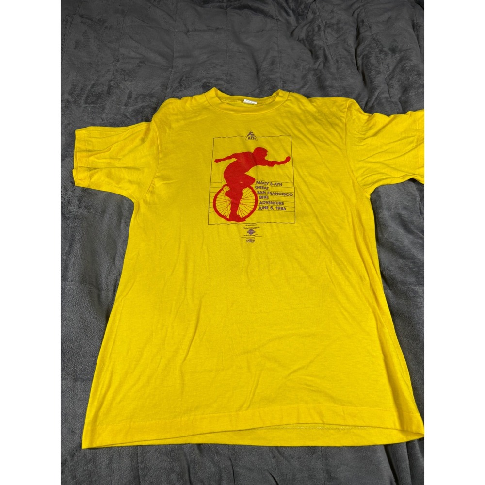 Vintage 1988 Macys AYH San Francisco Bike Adventure T-Shirt Yellow Mens XL Ched